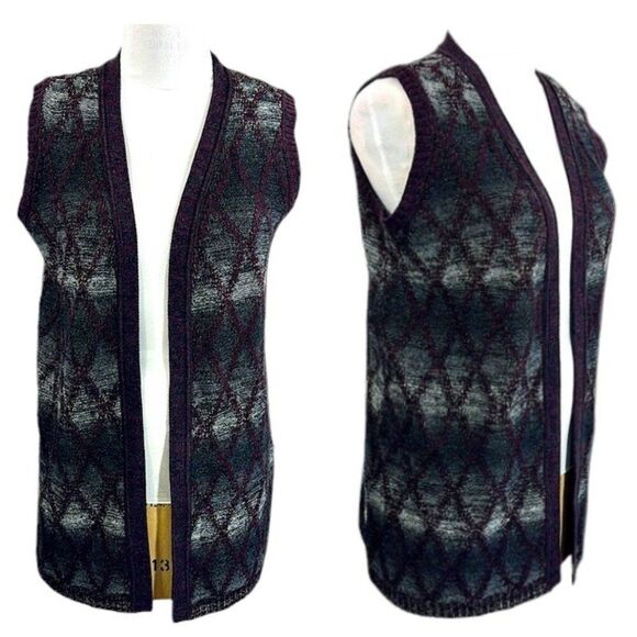 Cardigan Vest Size LP Christopher & Banks NWOT - Picture 1 of 16